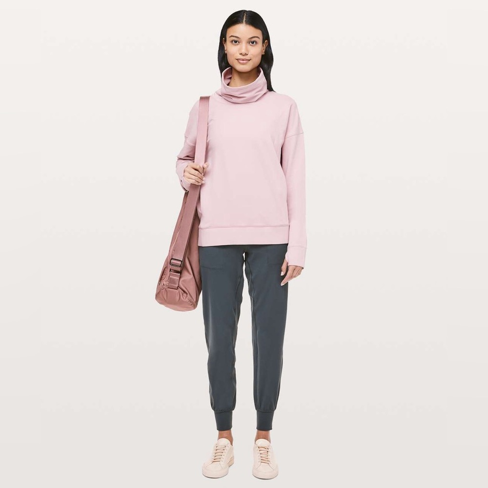 Lululemon Go Forward Pullover Porcelain Pink size 2
